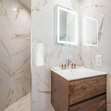 Apartment Le Coq Bleu D'azur - Piscine - Parking! *