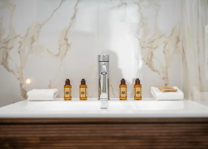 Apartment Le Coq Bleu D'azur- Piscine - Parking - Ac -wifi