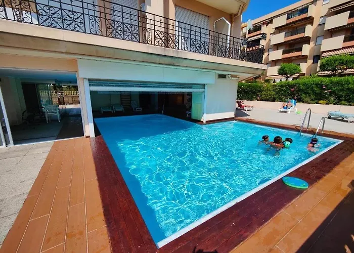 Apartment Le Coq Bleu D'azur - Piscine - Parking!