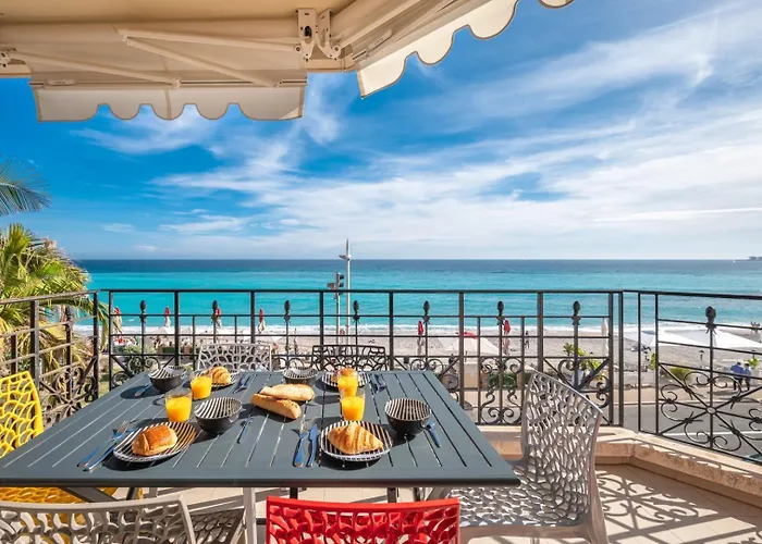 Le Coq Bleu D'azur- Piscine - Parking - Ac -wifi Apartment