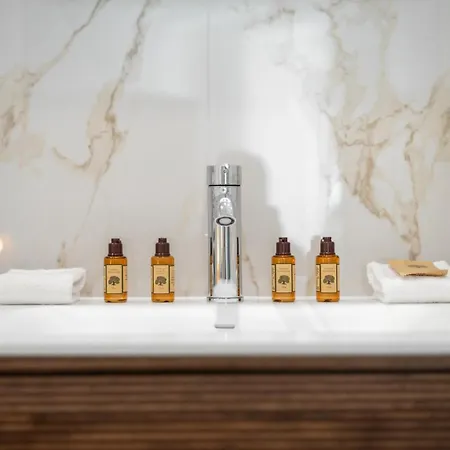 Lägenhet Le Coq Bleu D'azur- Piscine - Parking - Ac -wifi