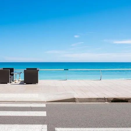 Le Coq Bleu D'azur- Piscine - Parking - Ac -wifi