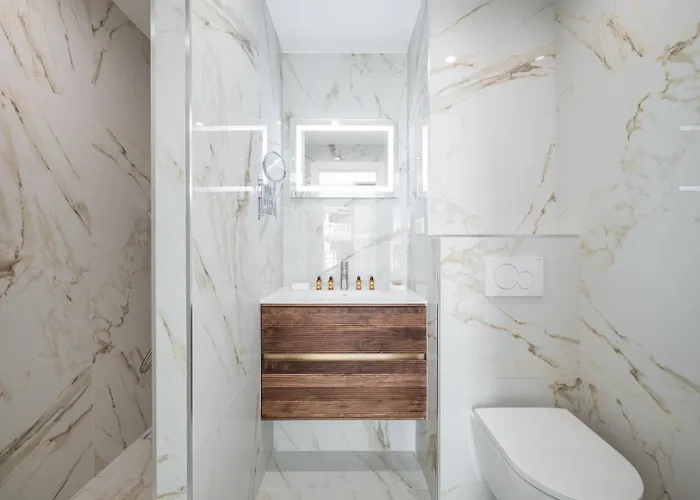 Le Coq Bleu D'azur- Piscine - Parking - Ac -wifi Apartamento Menton