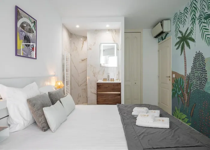 아파트 Le Coq Bleu D'azur- Piscine - Parking - Ac -wifi *